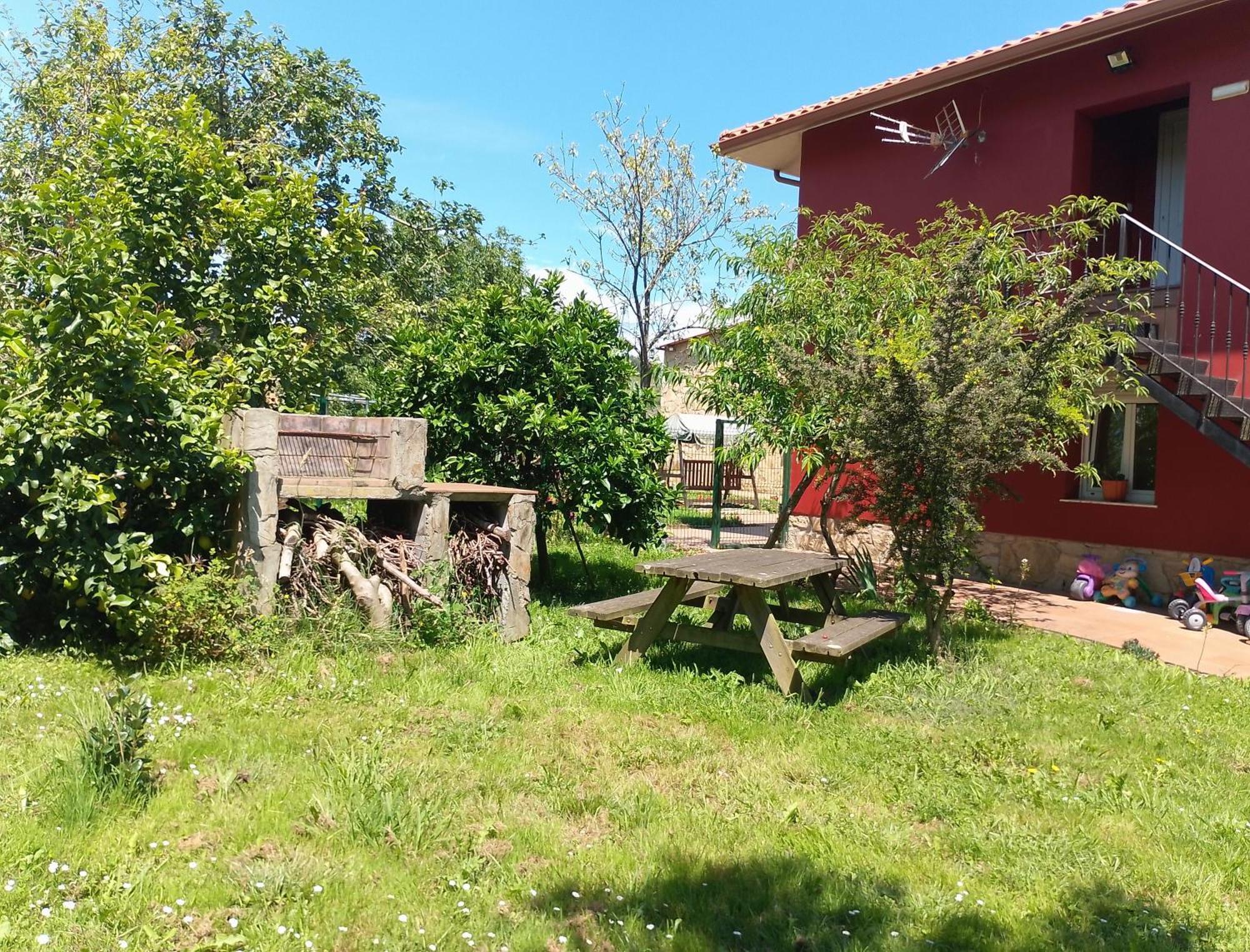 Апартаменты La Casona Del Pantano Los Campos Экстерьер фото